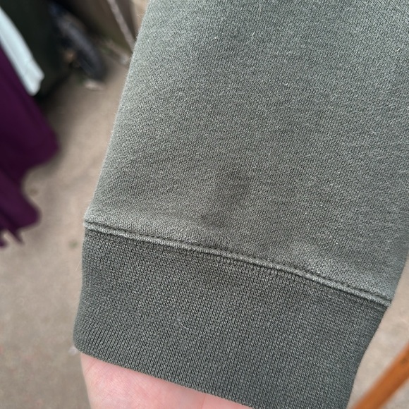 Vintage Nike Embroidered Men's Olive Crewneck Sweatshirt Size Large - Picture 5 of 7